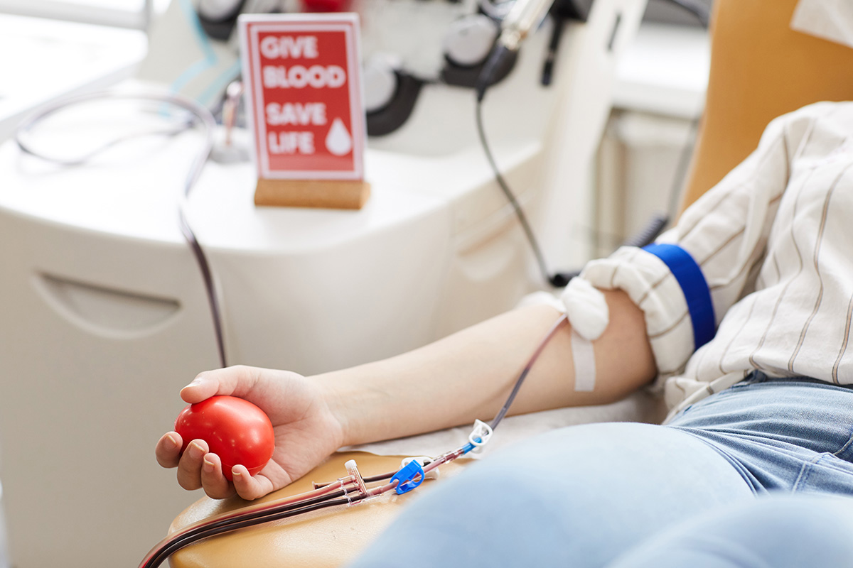 Celebrando el Día Mundial del Donante de Sangre: La importancia de los Hemoclasificadores en las Donaciones de Sangre